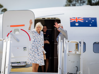 008 231024 Royal Visit Australia Departure JS 41